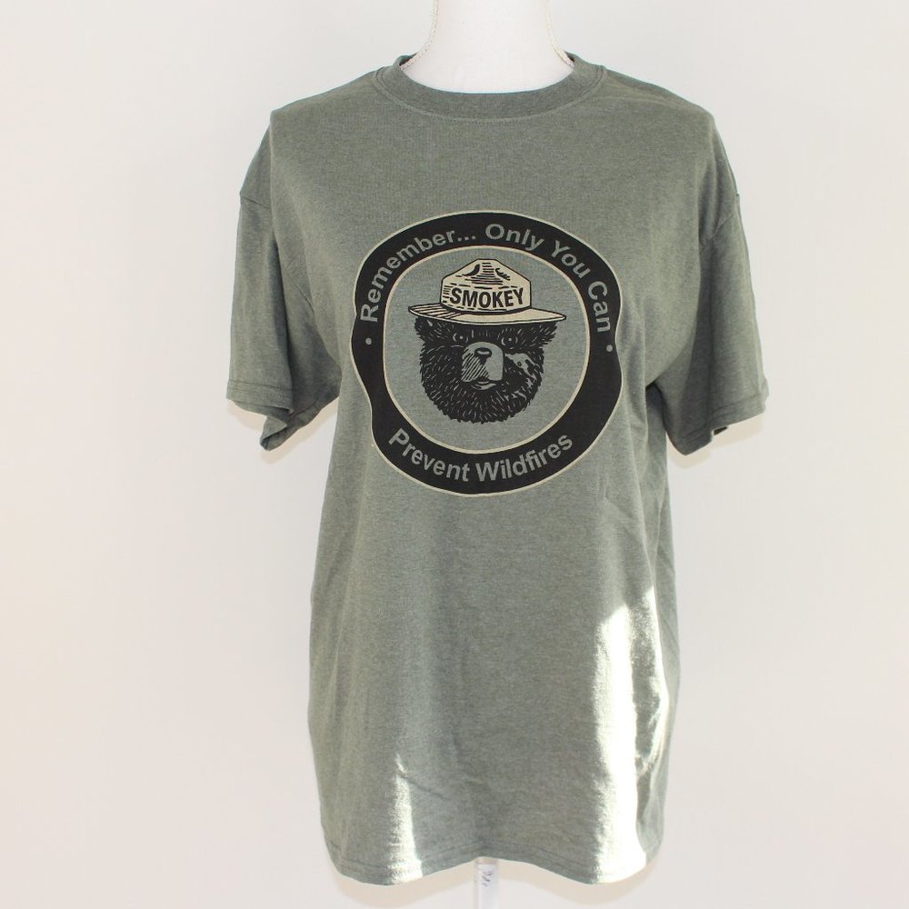 Smokey The Bear Graphic Tshirt NWOT